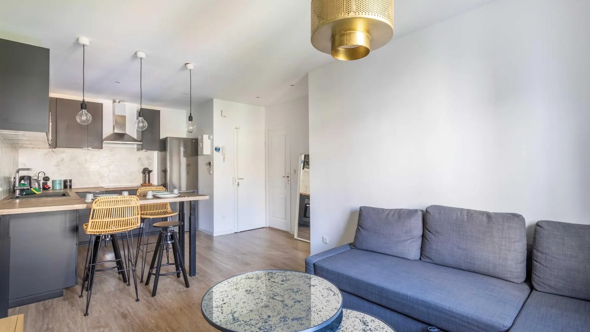 Amazing 1Br-4P Apartment - Marseille Rue Nau 0*,  Frankrig